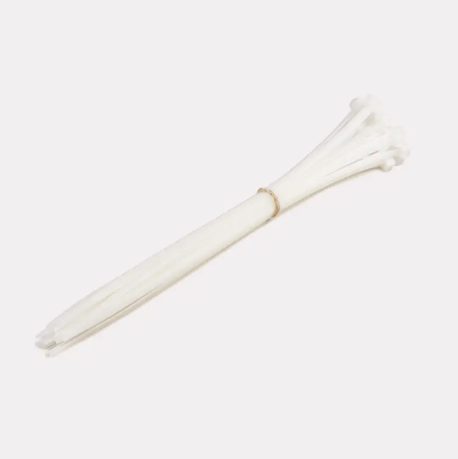 Colliers de serrage blancs (type Colson) de 30 cm, livrés par set de 20